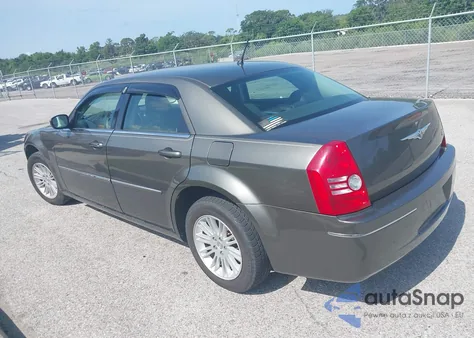 2008 Chrysler 300 Touring from USA, damaged, VIN 2C3KA53GX8H255648